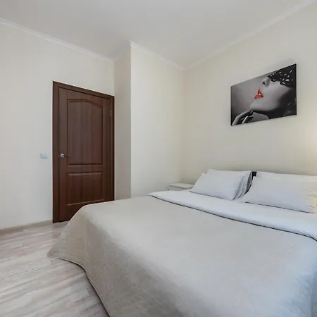 Apartment Lux Apartments, Kiev, Comfort Town