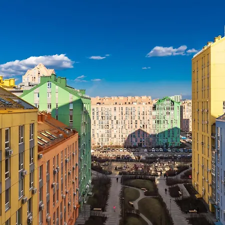 Lux Apartments, Kiev, Comfort Town Apartment *